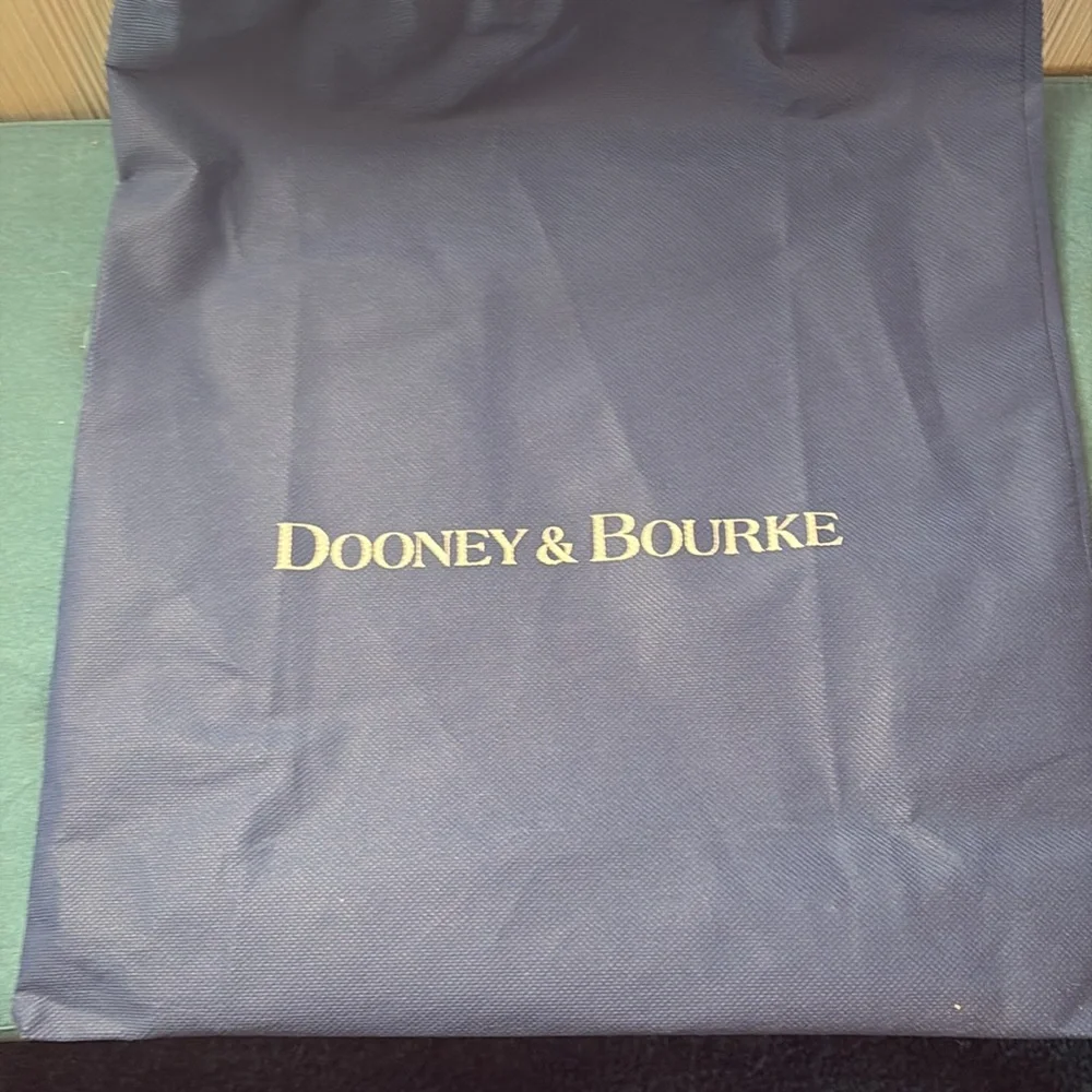 Vintage Dooney & Bourke Shoulder Bag - Picture 12 of 12